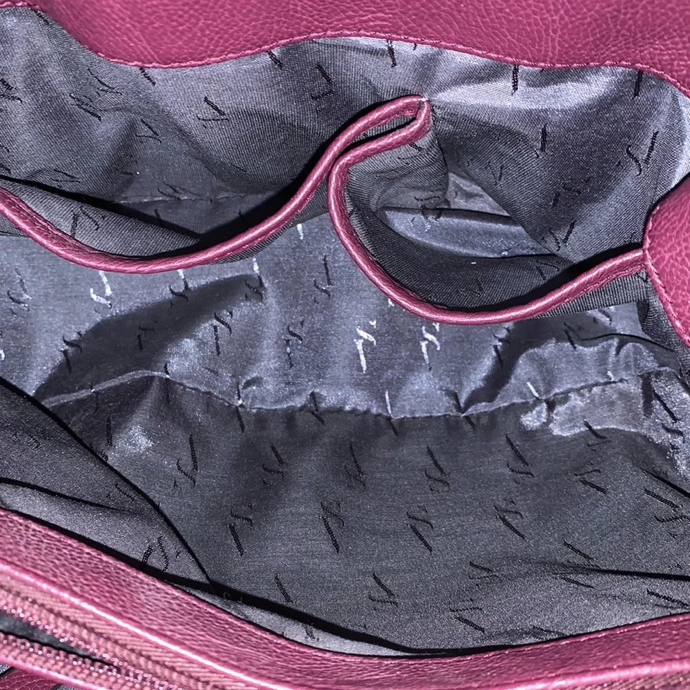 Simply Vera Wang double handle plum vegan hobo satchel purse bag CLEAN! EUC